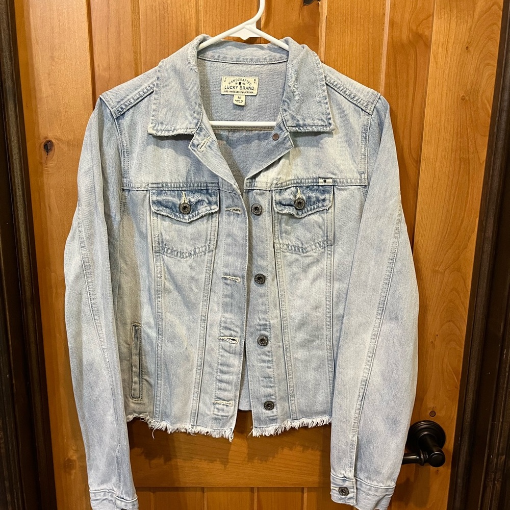 Lucky brand light wash cropped Jean jacket